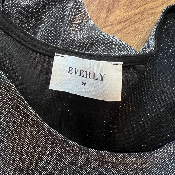 EVERLY Metallic Black CrewNeck Sleeveless Maxi Dress NWOT size M - Picture 6 of 11